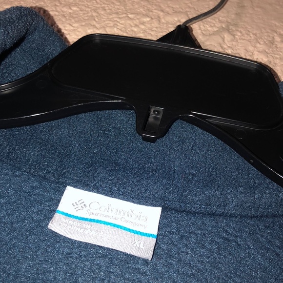 Columbia Fleece Jacket - Picture 3 of 7